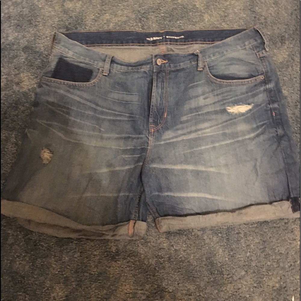 Old Navy Boyfriend Denim Shorts